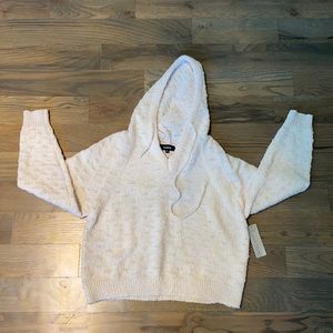 lizard thicket-cream-super soft-never worn!